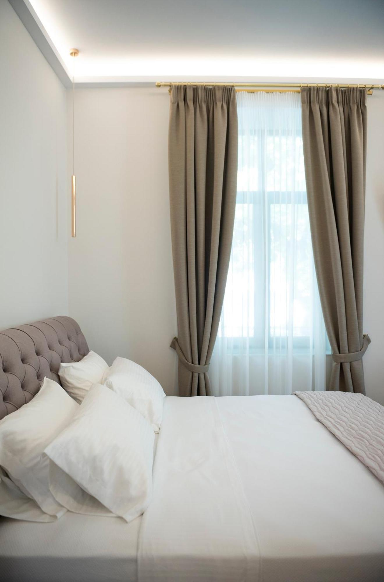 Jensen Luxury Suites Rhodes City Ngoại thất bức ảnh